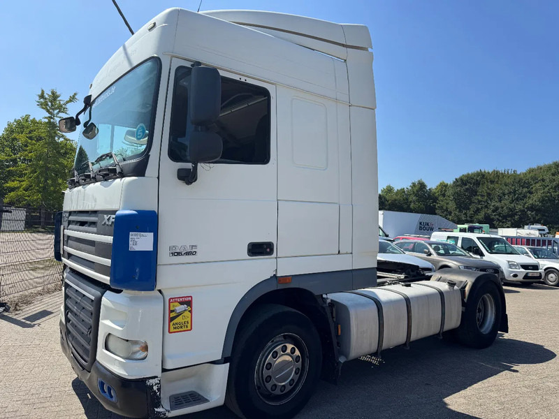 DAF XF 106.460 **EURO 5-SPOILERS** - Vlačilec: slika 1 DAF XF 106.460 **EURO 5-SPOILERS** - Vlačilec: slika 1
