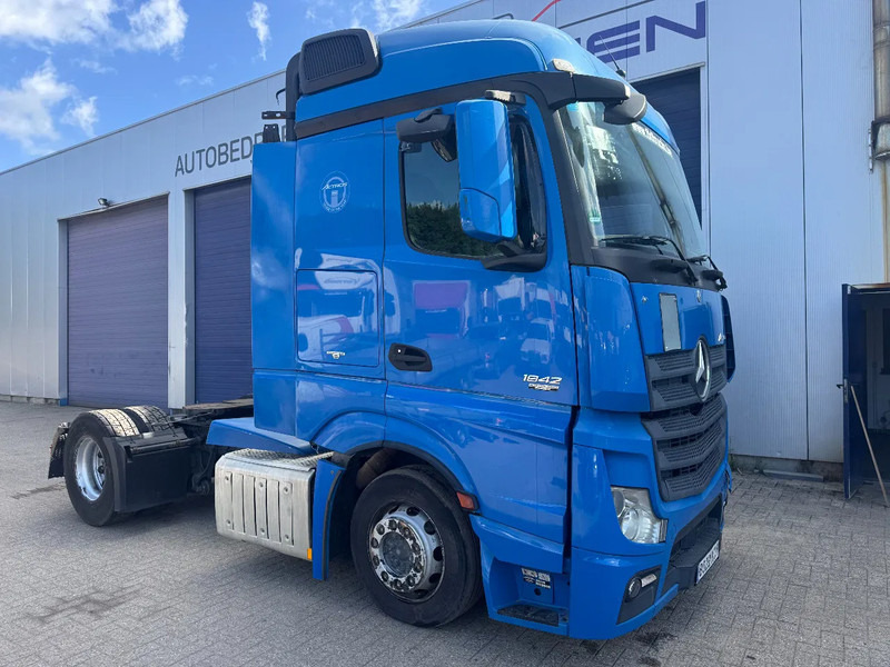 Mercedes-Benz Actros 1842 **VOITH-EURO5** - Vlačilec: slika 3 Mercedes-Benz Actros 1842 **VOITH-EURO5** - Vlačilec: slika 3