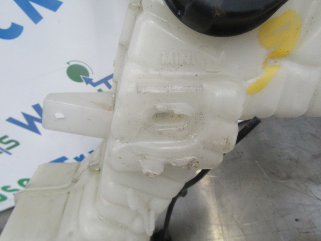 DAF LF 220 EURO 6 HEADERTANK - Motor in deli za Tovornjak: slika 2 DAF LF 220 EURO 6 HEADERTANK - Motor in deli za Tovornjak: slika 2