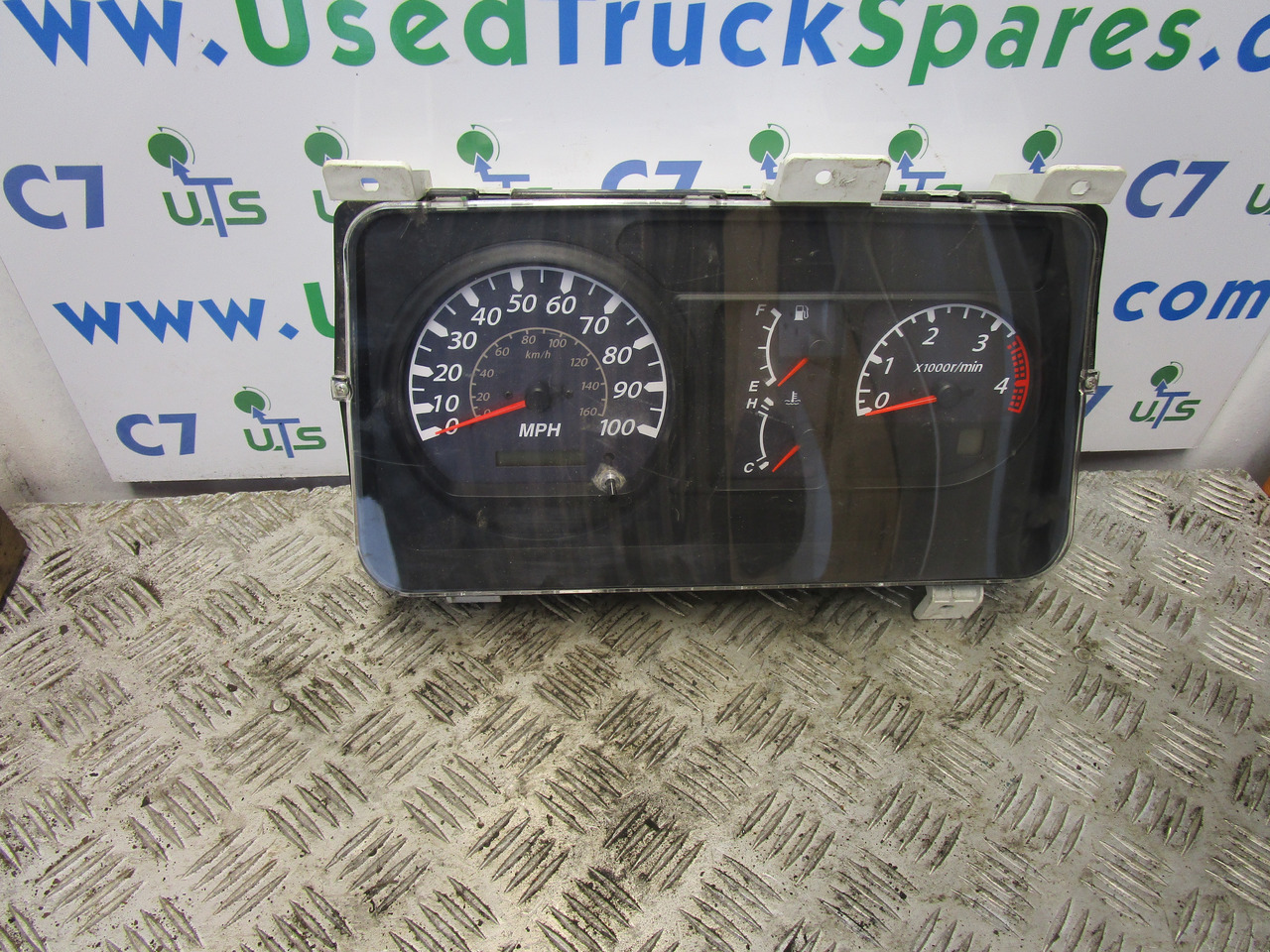 ISUZU NQR CLOCK CLUSTER AUTO P/NO 8981248910 - Električni sistem za Tovornjak: slika 1 ISUZU NQR CLOCK CLUSTER AUTO P/NO 8981248910 - Električni sistem za Tovornjak: slika 1