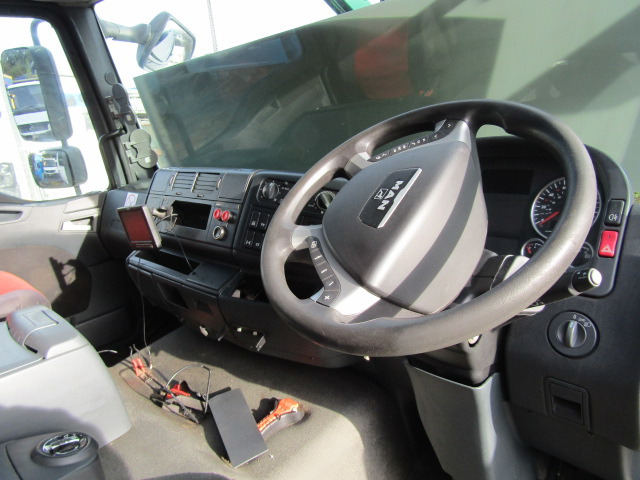 MAN TGM DAY CAB EX 2012 - Kabina za Tovornjak: slika 4 MAN TGM DAY CAB EX 2012 - Kabina za Tovornjak: slika 4