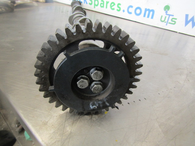 MAN TGS D2066 CAMSHAFT P/NO 51.04401-6404/6049 - Motor in deli za Tovornjak: slika 2 MAN TGS D2066 CAMSHAFT P/NO 51.04401-6404/6049 - Motor in deli za Tovornjak: slika 2