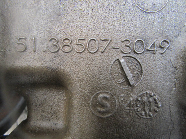 MAN TGS / TGX WATER PUMP DRIVE UNIT P/NO 51.38507-3049 - Motor in deli za Tovornjak: slika 3 MAN TGS / TGX WATER PUMP DRIVE UNIT P/NO 51.38507-3049 - Motor in deli za Tovornjak: slika 3