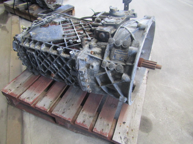 MAN TGS ZF 16S 2220TD MANUAL GEARBOX - Motor in deli za Tovornjak: slika 2 MAN TGS ZF 16S 2220TD MANUAL GEARBOX - Motor in deli za Tovornjak: slika 2