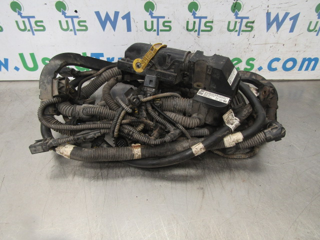 MERCEDES ACTROS MP4 OM471-6 ENGINE ECU WIRING HARNESS P/NO 471 150 5956 - Električni sistem za Tovornjak: slika 1 MERCEDES ACTROS MP4 OM471-6 ENGINE ECU WIRING HARNESS P/NO 471 150 5956 - Električni sistem za Tovornjak: slika 1