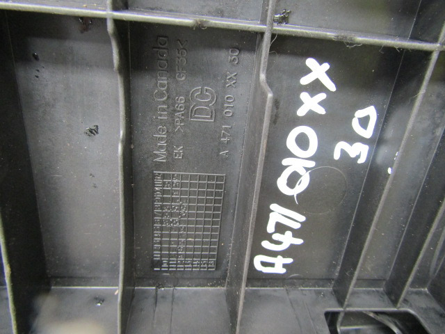 MERCEDES ACTROS MP4 OM471-6 ROCKER COVER P/NO A471010XX30 - Motor in deli za Tovornjak: slika 3 MERCEDES ACTROS MP4 OM471-6 ROCKER COVER P/NO A471010XX30 - Motor in deli za Tovornjak: slika 3