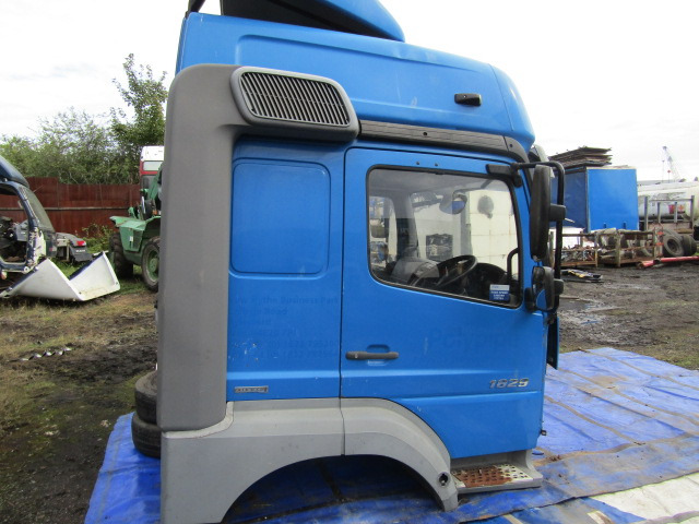 MERCEDES AXOR CAB EX 2012 - Kabina za Tovornjak: slika 5 MERCEDES AXOR CAB EX 2012 - Kabina za Tovornjak: slika 5