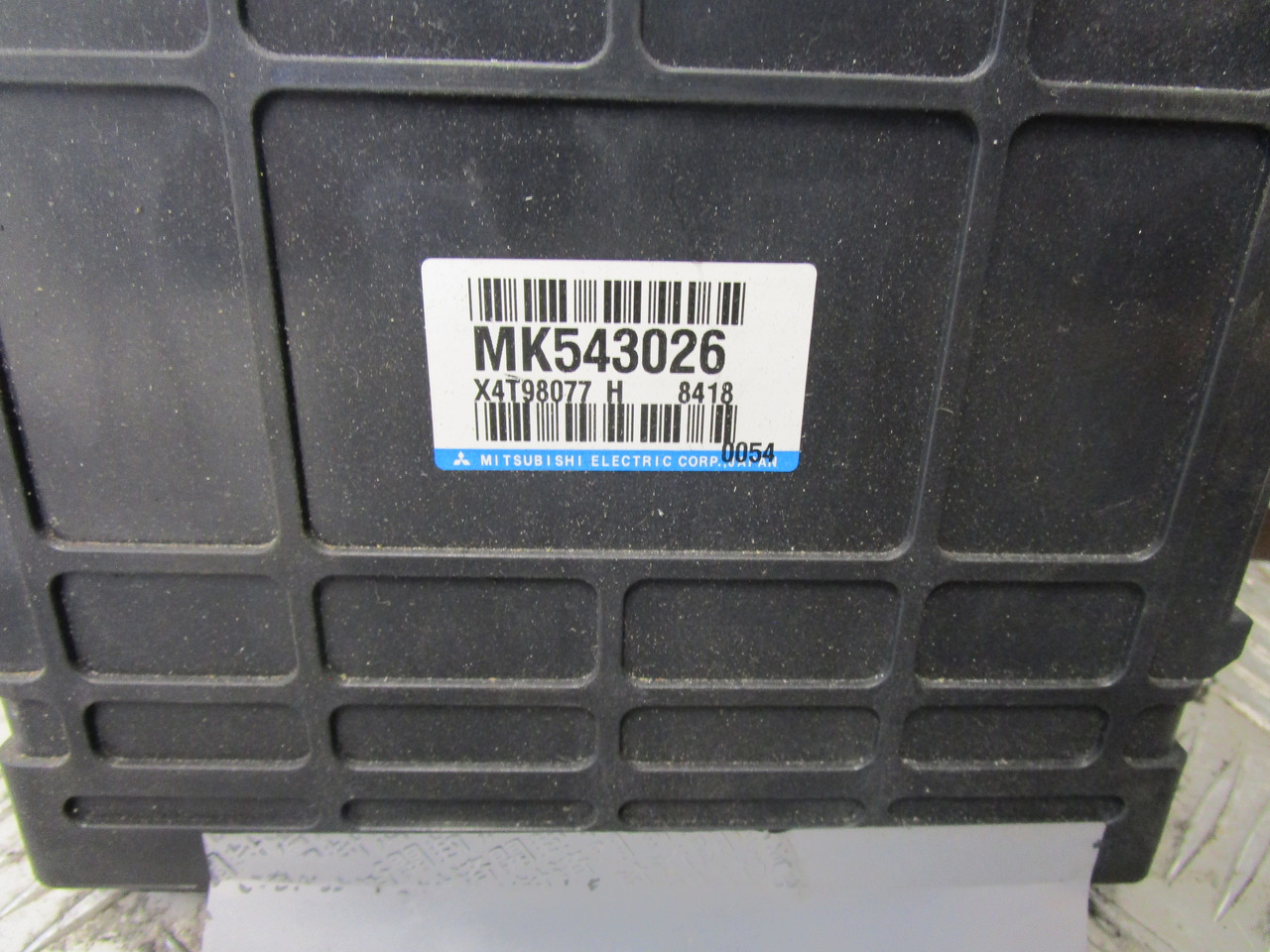 MITSUBISHI FUSO CONTROL UNIT P/NO MK543026 - Električni sistem za Tovornjak: slika 2 MITSUBISHI FUSO CONTROL UNIT P/NO MK543026 - Električni sistem za Tovornjak: slika 2