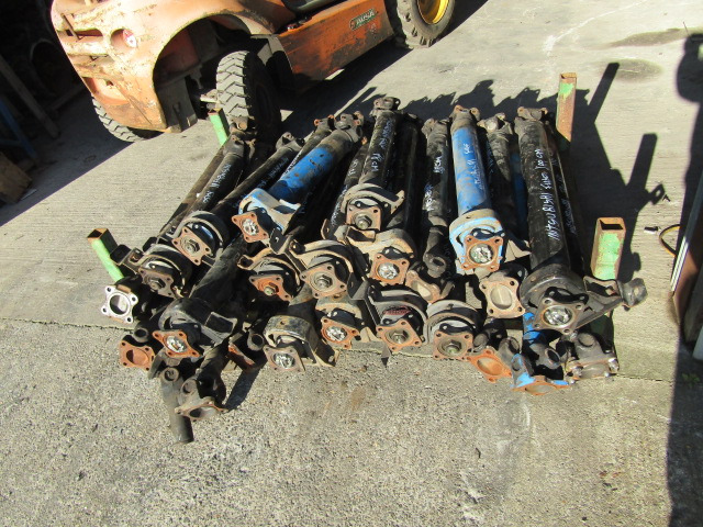 MITSUBISHI FUSO PROPSHAFT - Vzmetenje za Tovornjak: slika 2 MITSUBISHI FUSO PROPSHAFT - Vzmetenje za Tovornjak: slika 2