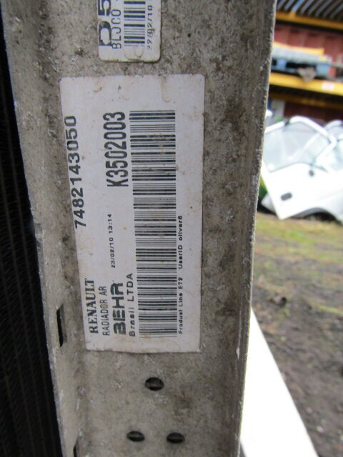 RENAULT MIDLUM DXI 180 RADIATOR P/NO M5422001 - Hladilnik motorja za Tovornjak: slika 3 RENAULT MIDLUM DXI 180 RADIATOR P/NO M5422001 - Hladilnik motorja za Tovornjak: slika 3