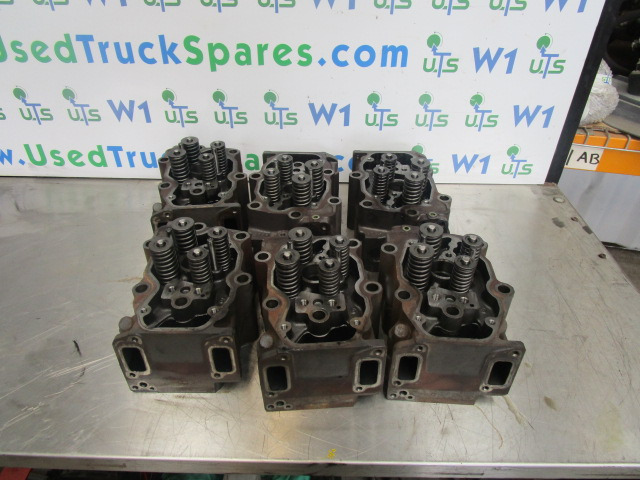 SCANIA 124 420 DC1203 CYLINDER HEAD - Motor in deli za Tovornjak: slika 2 SCANIA 124 420 DC1203 CYLINDER HEAD - Motor in deli za Tovornjak: slika 2