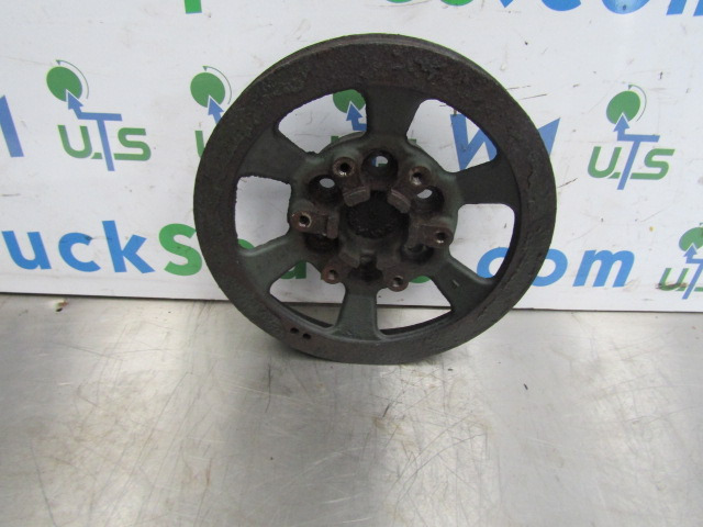 SCANIA 144/164 V8 CRANKSHAFT PULLY P/NO 1411716 - Motor in deli za Tovornjak: slika 1 SCANIA 144/164 V8 CRANKSHAFT PULLY P/NO 1411716 - Motor in deli za Tovornjak: slika 1