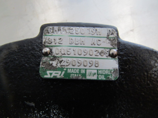 SCHMIDT SWINGO 2WD DRIVE MOTOR TYPE GM1 250 9H D312 - Motor in deli za Komunalno/ Posebno vozilo: slika 3 SCHMIDT SWINGO 2WD DRIVE MOTOR TYPE GM1 250 9H D312 - Motor in deli za Komunalno/ Posebno vozilo: slika 3