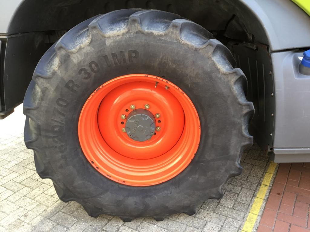 CLAAS JAGUAR 960 - Kombajn za krmo: slika 2 CLAAS JAGUAR 960 - Kombajn za krmo: slika 2