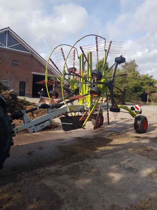 CLAAS Liner 2800 - Obračalnik/ Zgrabljalnik: slika 1 CLAAS Liner 2800 - Obračalnik/ Zgrabljalnik: slika 1