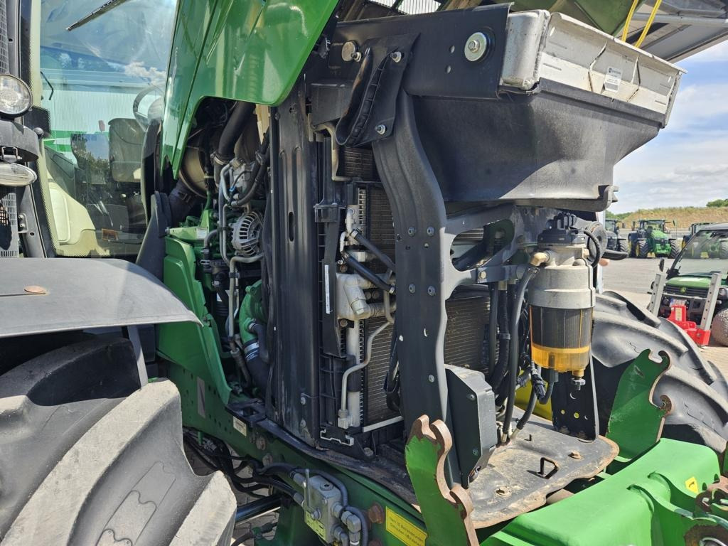 John Deere 6210R - Traktor: slika 3 John Deere 6210R - Traktor: slika 3