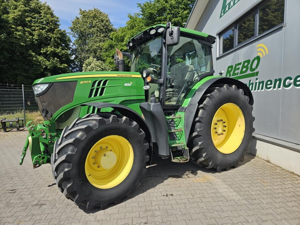 John Deere 6210R - Traktor: slika 1 John Deere 6210R - Traktor: slika 1