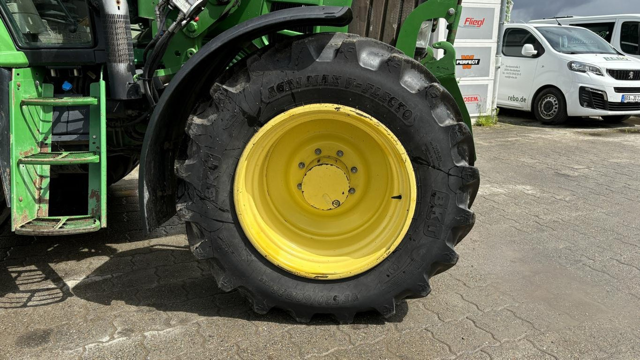 Traktor John Deere 6430: slika 42 Traktor John Deere 6430: slika 42