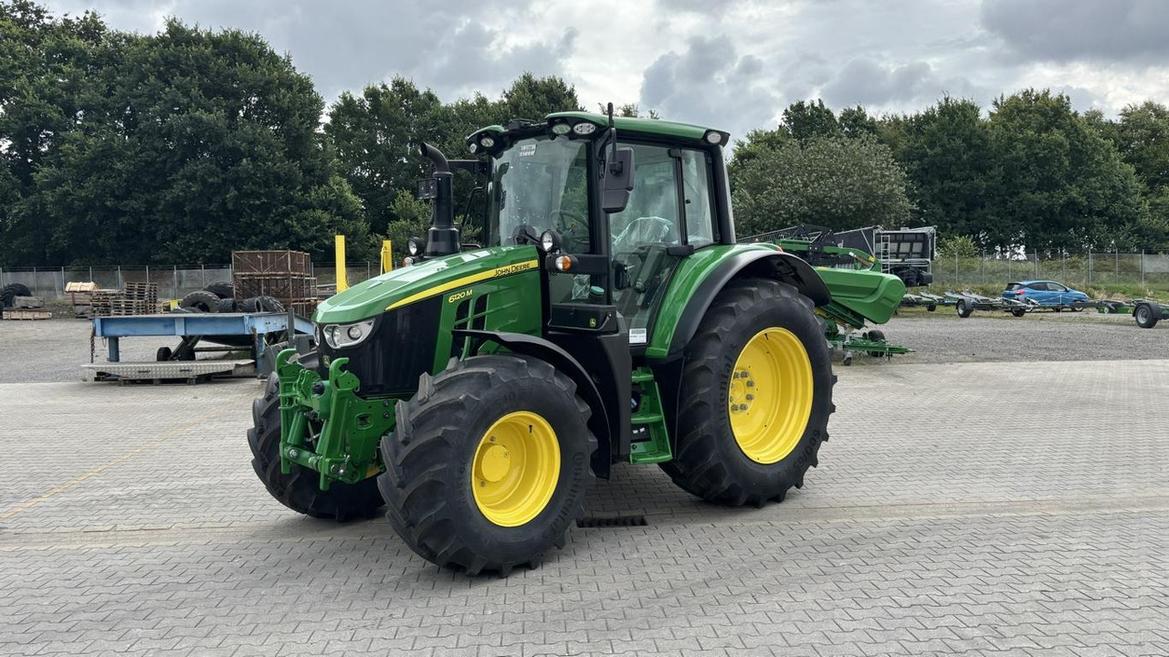 John Deere TRAKTOR 6120M MIT KABINE - Traktor: slika 1 John Deere TRAKTOR 6120M MIT KABINE - Traktor: slika 1