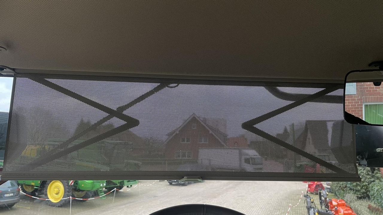 John Deere TRAKTOR 7R330 - Traktor: slika 4 John Deere TRAKTOR 7R330 - Traktor: slika 4