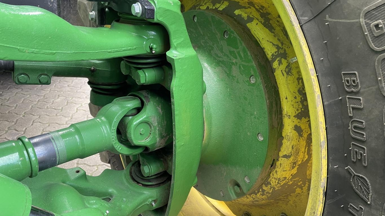 John Deere TRAKTOR 8R410 lizing John Deere TRAKTOR 8R410: slika 40