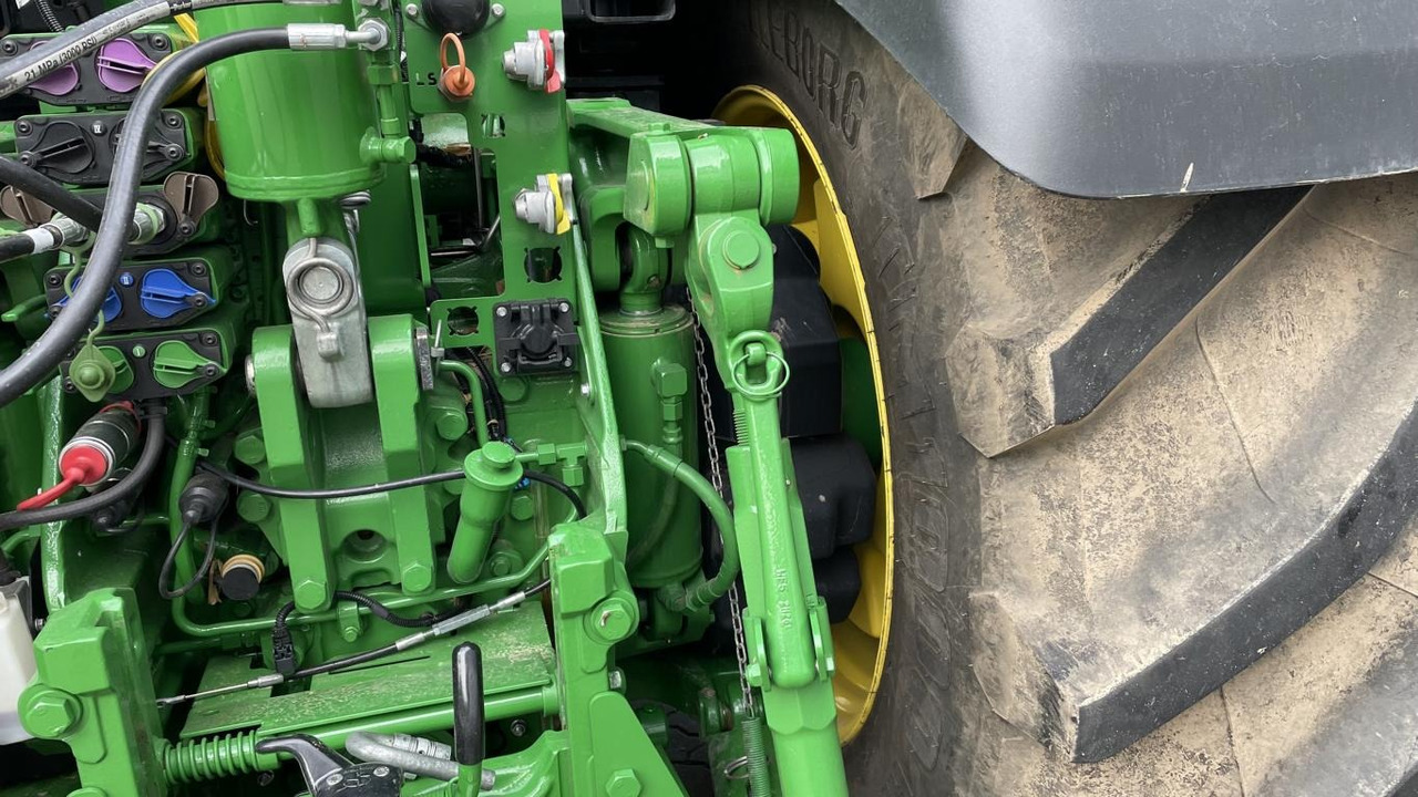 John Deere TRAKTOR 8R410 lizing John Deere TRAKTOR 8R410: slika 27