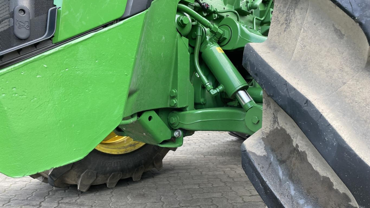 John Deere TRAKTOR 8R410 lizing John Deere TRAKTOR 8R410: slika 42