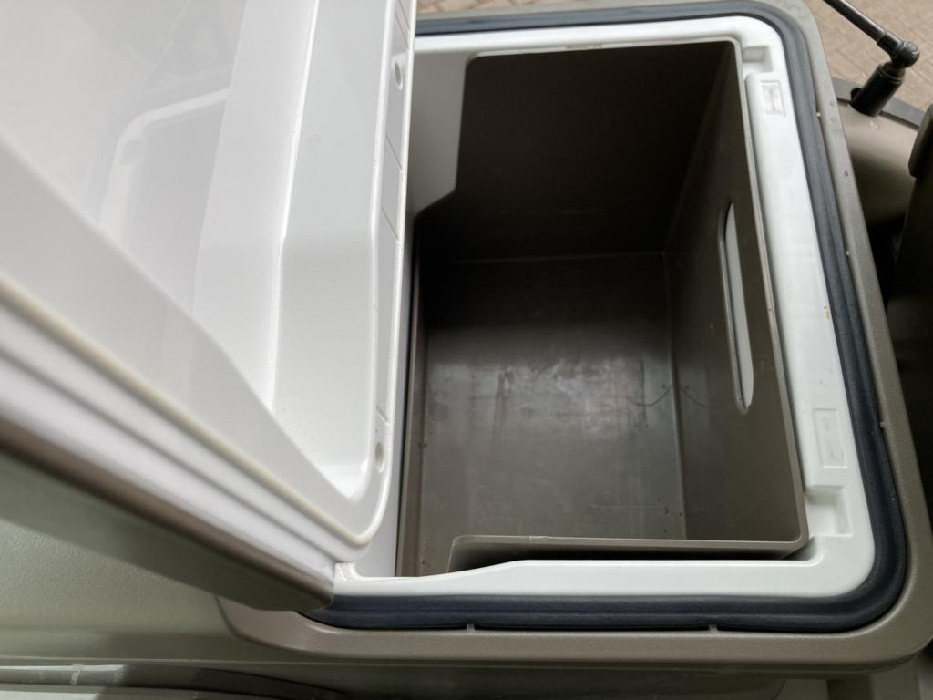 John Deere TRAKTOR 8RX370 - Traktor: slika 2 John Deere TRAKTOR 8RX370 - Traktor: slika 2