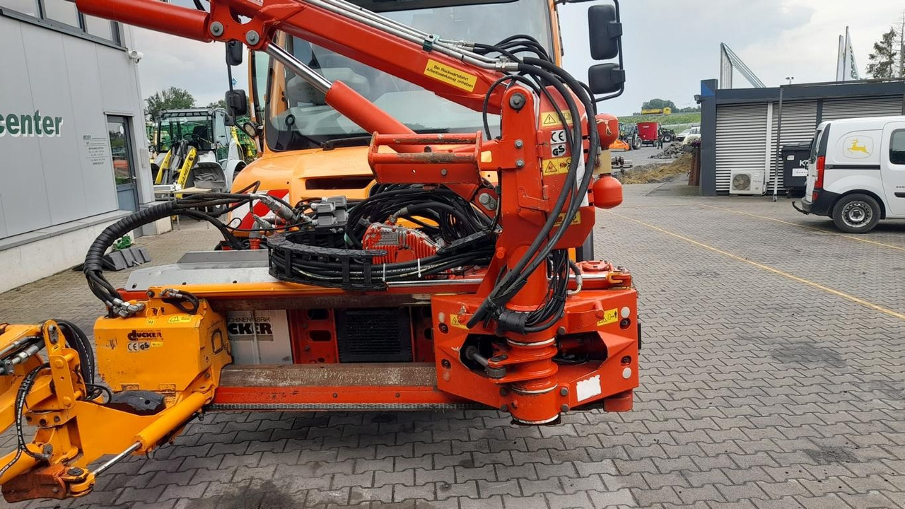 Mercedes-Benz UNIMOG U 527 - Komunalno/ Posebno vozilo: slika 2 Mercedes-Benz UNIMOG U 527 - Komunalno/ Posebno vozilo: slika 2