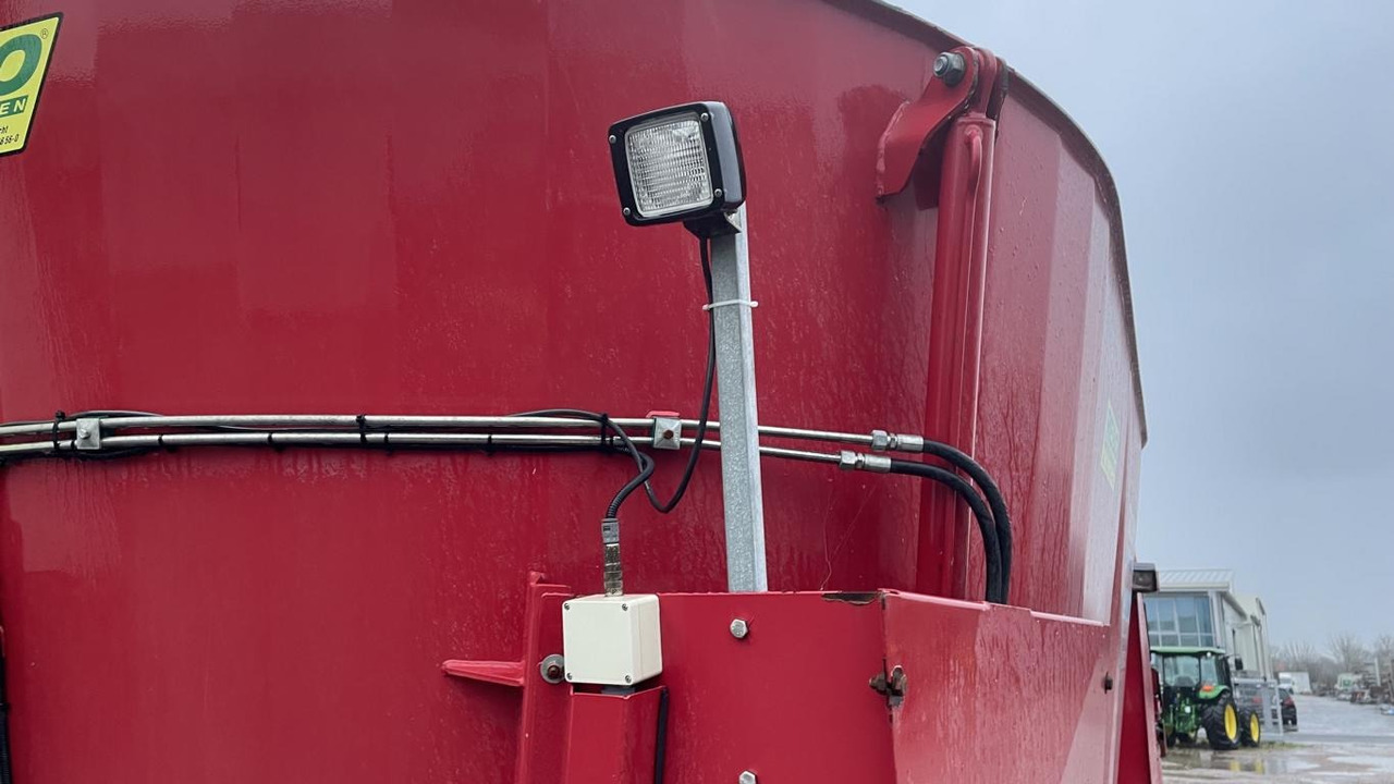 Mayer VM-16 SELBSTFAHRER - Mešalnik za krmo: slika 3 Mayer VM-16 SELBSTFAHRER - Mešalnik za krmo: slika 3