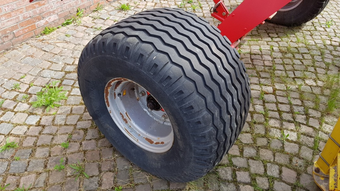 Pöttinger SYNKRO 6030 T - Kultivator: slika 5 Pöttinger SYNKRO 6030 T - Kultivator: slika 5