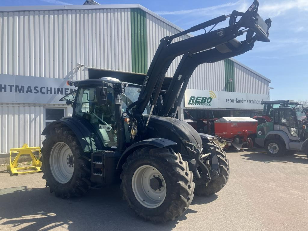Valtra N 175 - Traktor: slika 1 Valtra N 175 - Traktor: slika 1