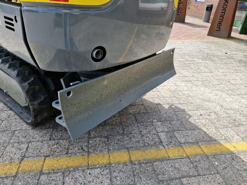 Wacker ET 16 - Mini bager: slika 4 Wacker ET 16 - Mini bager: slika 4