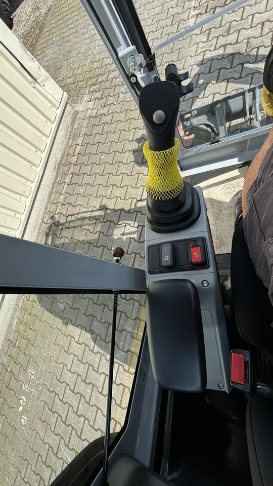 Wacker ET 18 - Mini bager: slika 3 Wacker ET 18 - Mini bager: slika 3
