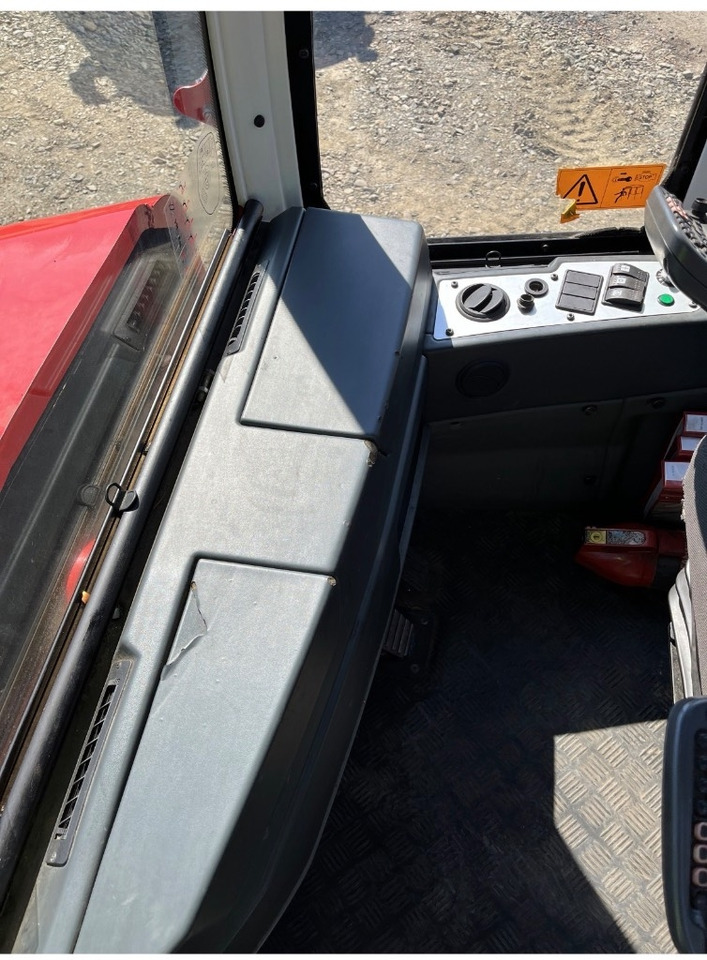 Komatsu 845 - Forvarder: slika 4 Komatsu 845 - Forvarder: slika 4