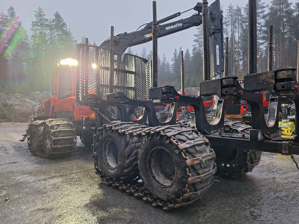 Komatsu 875 - Forvarder: slika 4 Komatsu 875 - Forvarder: slika 4