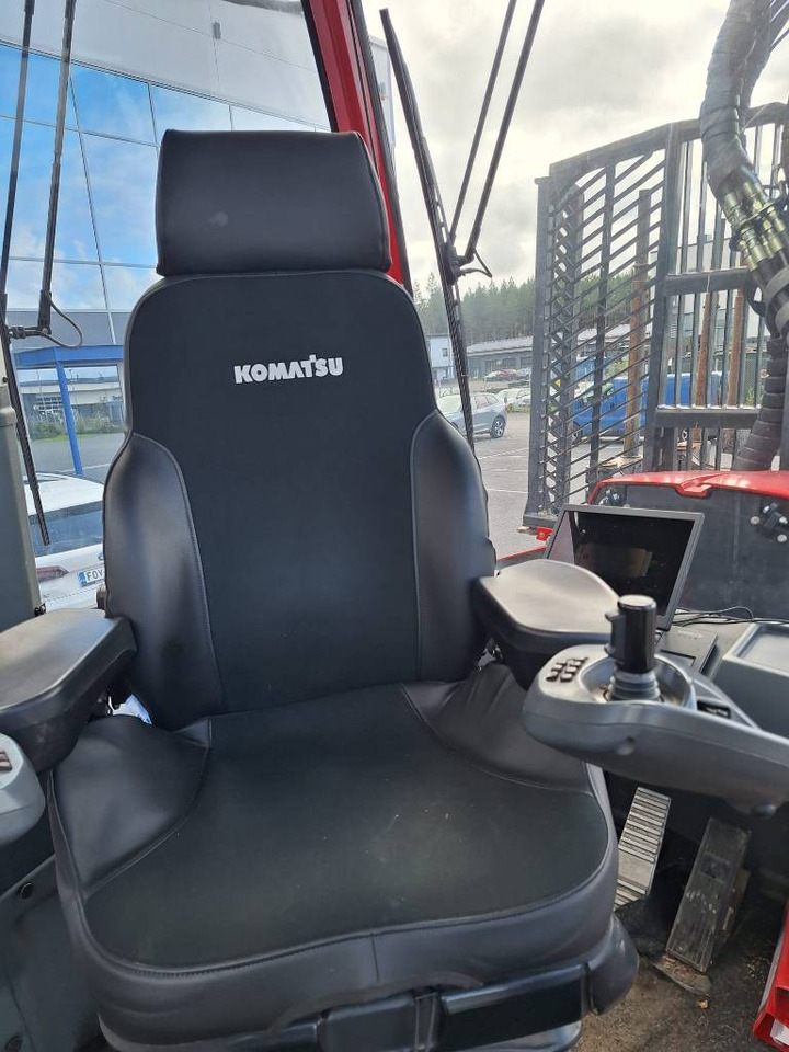 Forvarder Komatsu 875: slika 8