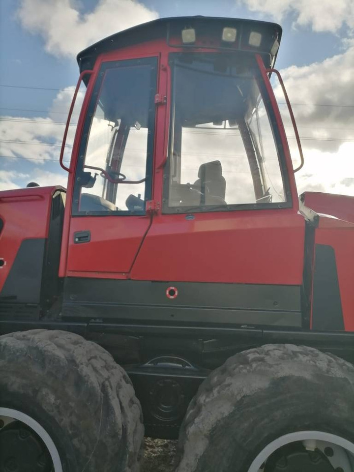 Komatsu 875  - Forvarder: slika 5 Komatsu 875  - Forvarder: slika 5