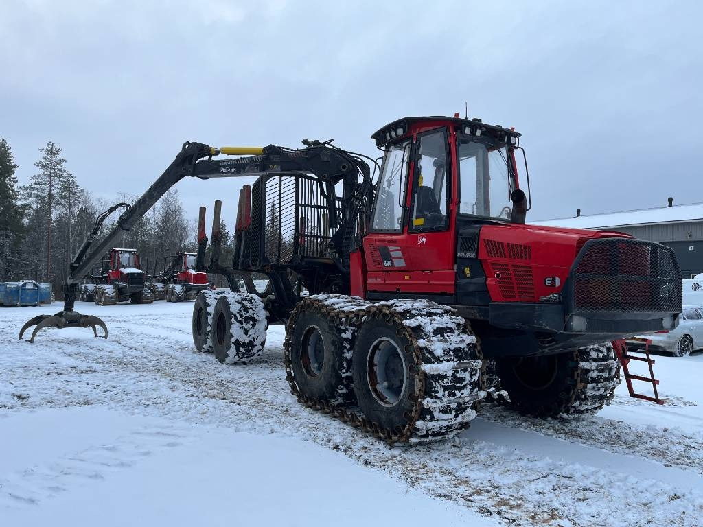 Komatsu 895 - Forvarder: slika 2 Komatsu 895 - Forvarder: slika 2