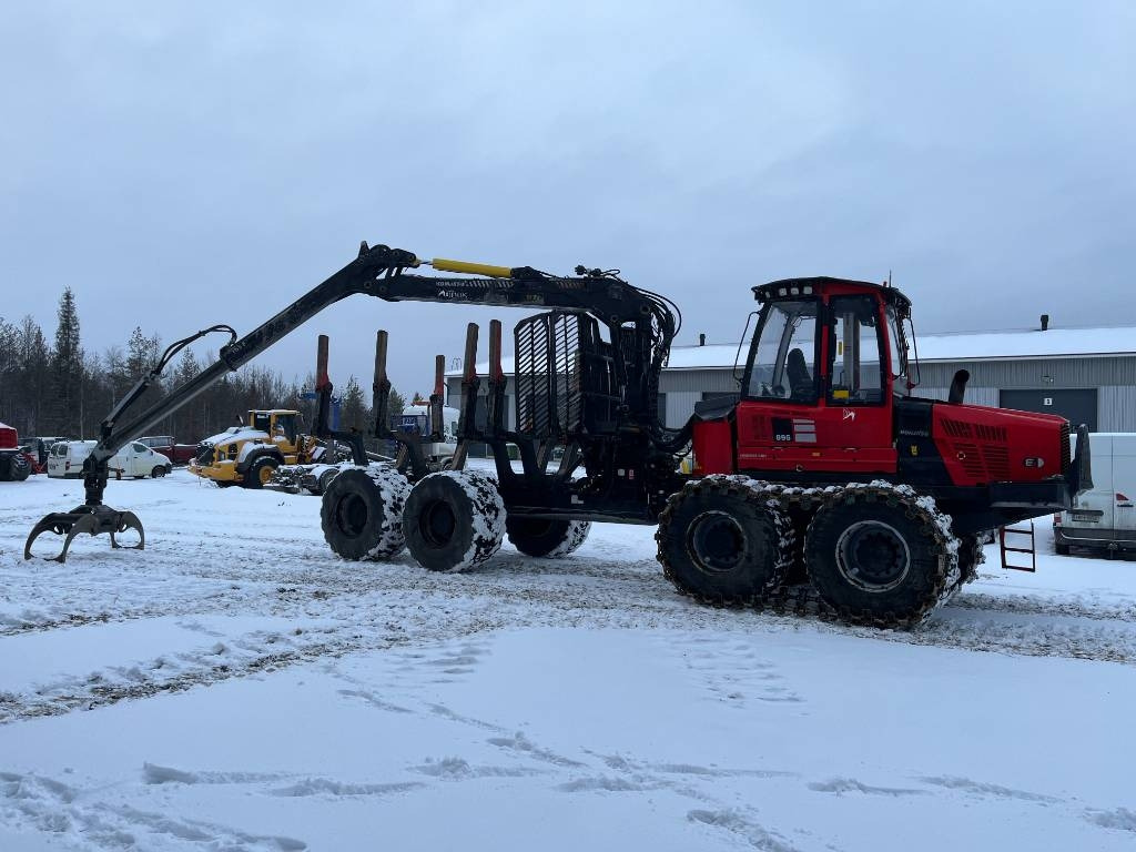 Komatsu 895 - Forvarder: slika 3 Komatsu 895 - Forvarder: slika 3