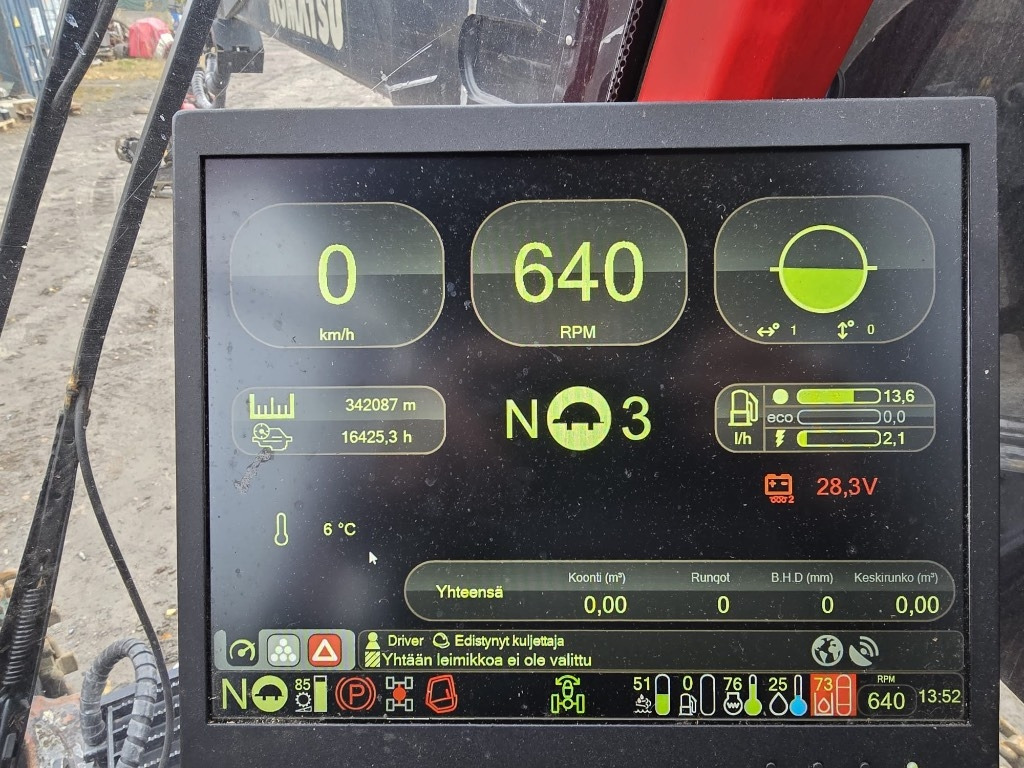 Komatsu 901.5 - Gozdarski kombajn: slika 3 Komatsu 901.5 - Gozdarski kombajn: slika 3