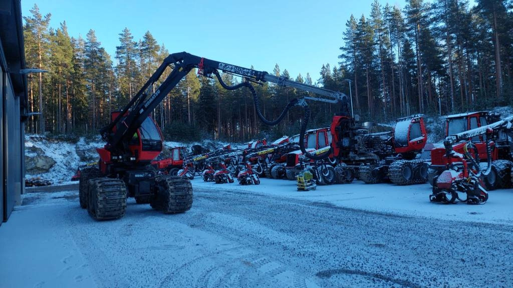 Komatsu 901 - Gozdarski kombajn: slika 5 Komatsu 901 - Gozdarski kombajn: slika 5