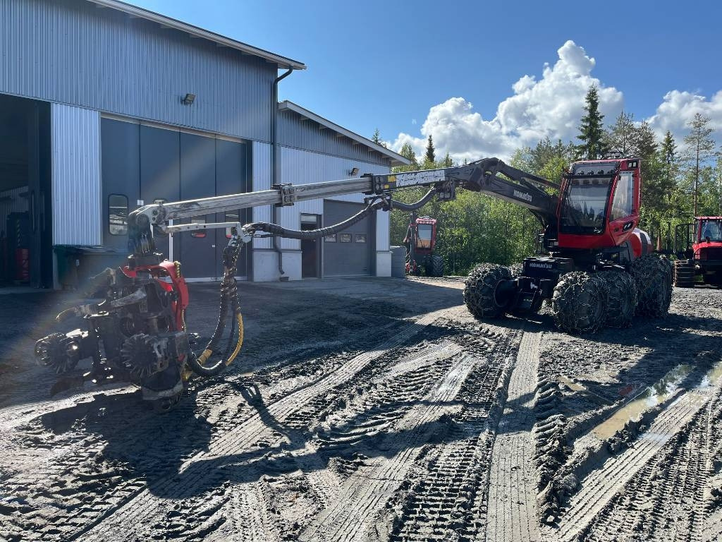 Gozdarski kombajn Komatsu 901: slika 11