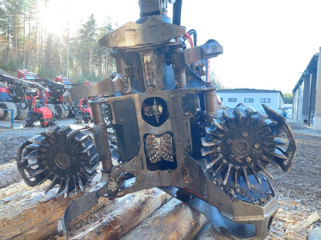 Komatsu 911 - Gozdarski kombajn: slika 3 Komatsu 911 - Gozdarski kombajn: slika 3