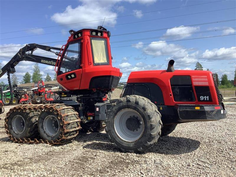 Komatsu 911 - Gozdarski kombajn: slika 1 Komatsu 911 - Gozdarski kombajn: slika 1