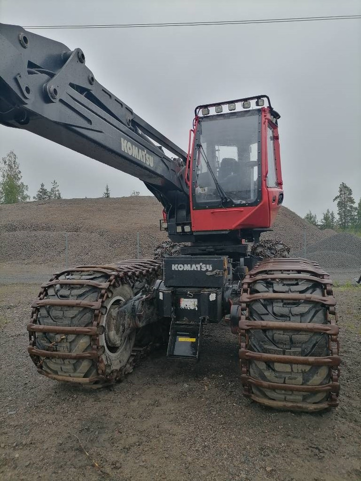 Komatsu 911 - Gozdarski kombajn: slika 4 Komatsu 911 - Gozdarski kombajn: slika 4