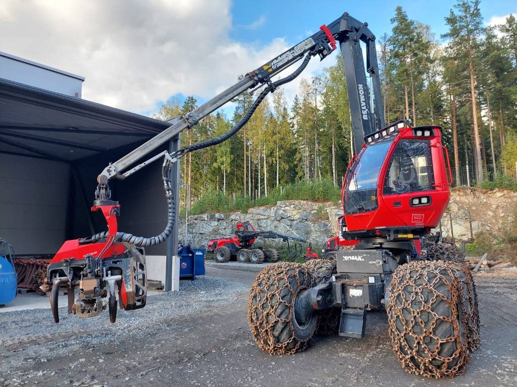 Komatsu 931 - Gozdarski kombajn: slika 3 Komatsu 931 - Gozdarski kombajn: slika 3