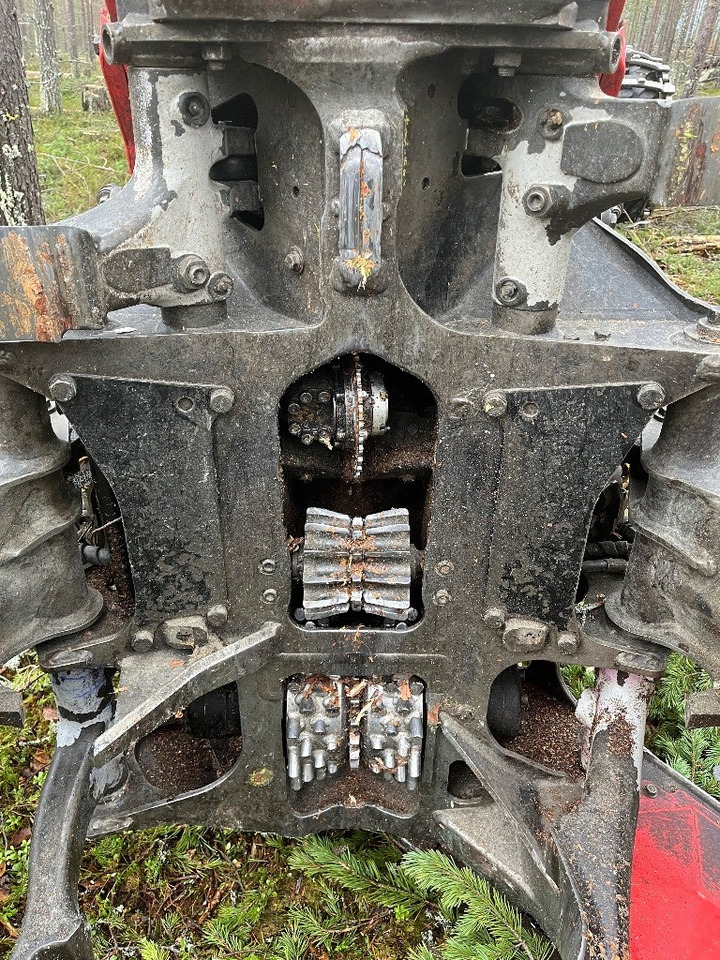 Komatsu 931 - Gozdarski kombajn: slika 2 Komatsu 931 - Gozdarski kombajn: slika 2