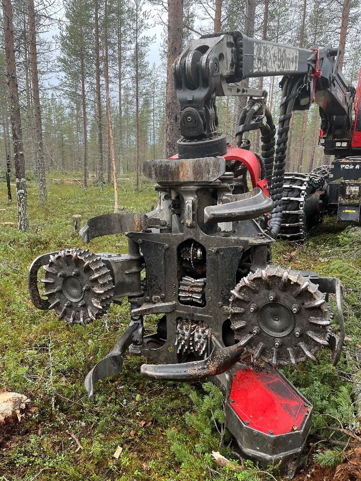 Komatsu 931 - Gozdarski kombajn: slika 1 Komatsu 931 - Gozdarski kombajn: slika 1