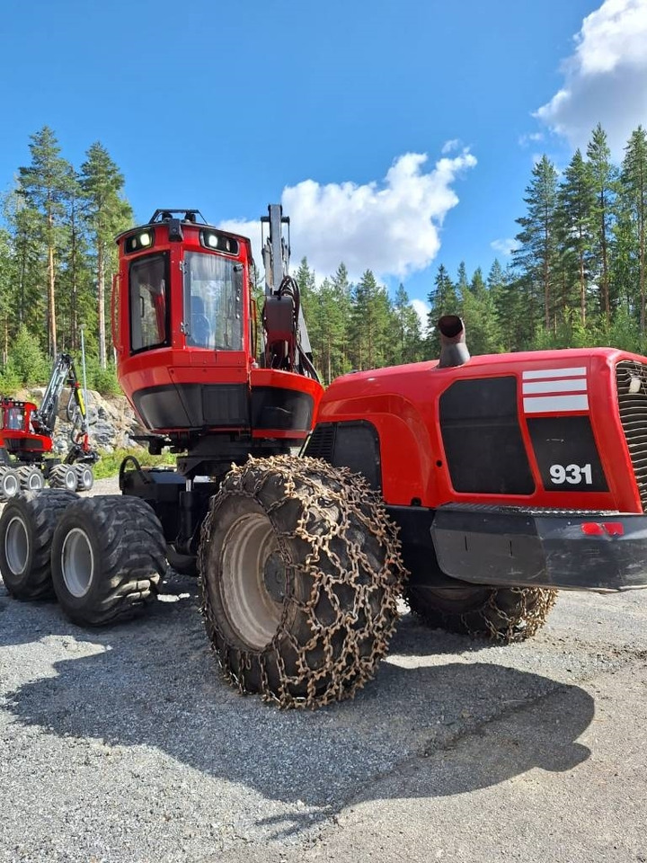 Komatsu 931 - Gozdarski kombajn: slika 4 Komatsu 931 - Gozdarski kombajn: slika 4